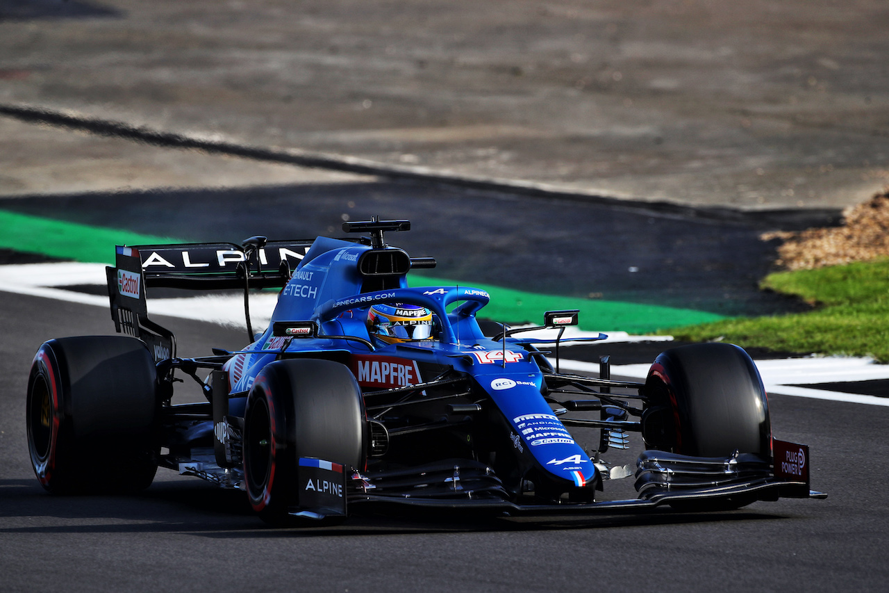 GP GRAN BRETAGNA, Fernando Alonso (ESP) Alpine F1 Team A521.
16.07.2021. Formula 1 World Championship, Rd 10, British Grand Prix, Silverstone, England, Practice Day.
 - www.xpbimages.com, EMail: requests@xpbimages.com © Copyright: Davenport / XPB Images