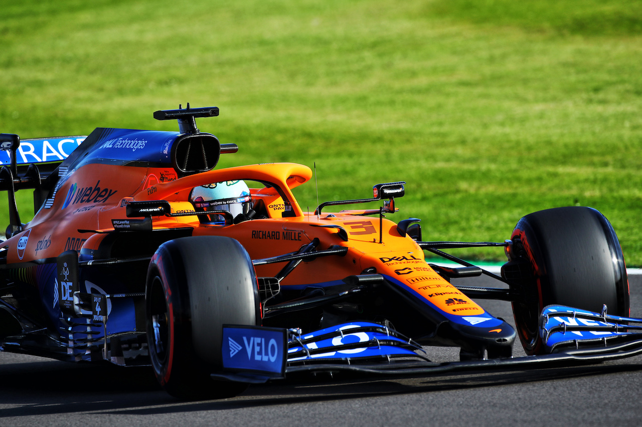 GP GRAN BRETAGNA, Daniel Ricciardo (AUS) McLaren MCL35M.
16.07.2021. Formula 1 World Championship, Rd 10, British Grand Prix, Silverstone, England, Practice Day.
 - www.xpbimages.com, EMail: requests@xpbimages.com © Copyright: Davenport / XPB Images