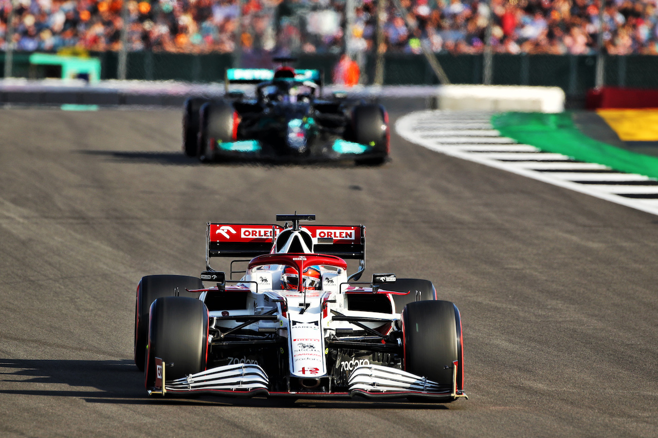 GP GRAN BRETAGNA, Kimi Raikkonen (FIN) Alfa Romeo Racing C41.
16.07.2021. Formula 1 World Championship, Rd 10, British Grand Prix, Silverstone, England, Practice Day.
 - www.xpbimages.com, EMail: requests@xpbimages.com © Copyright: Davenport / XPB Images