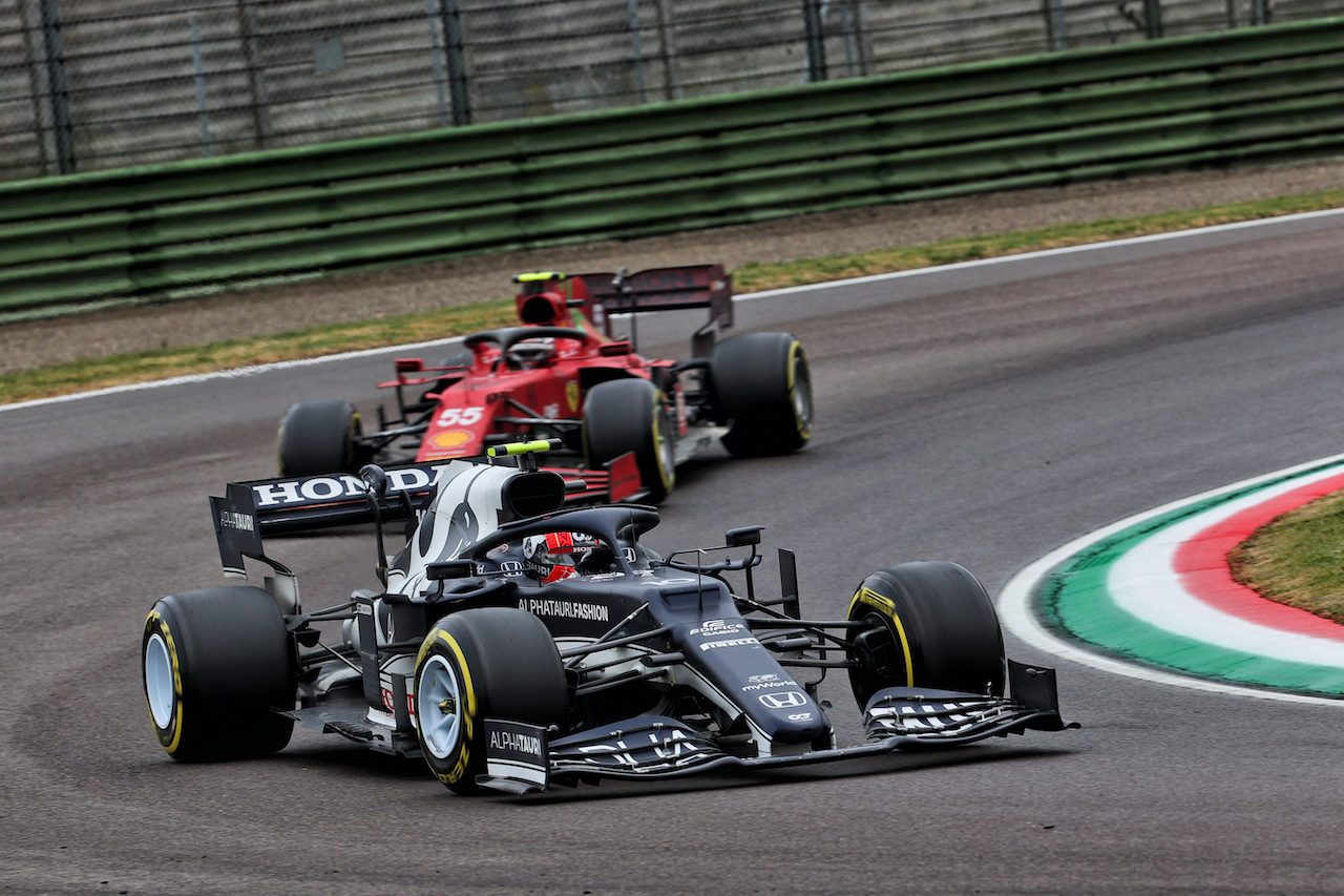 GP IMOLA, Pierre Gasly (FRA) AlphaTauri AT02.
18.04.2021. Formula 1 World Championship, Rd 2, Emilia Romagna Grand Prix, Imola, Italy, Gara Day.
- www.xpbimages.com, EMail: requests@xpbimages.com © Copyright: Batchelor / XPB Images