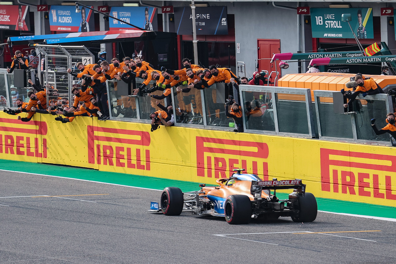 GP IMOLA, Lando Norris (GBR), McLaren F1 Team 
18.04.2021. Formula 1 World Championship, Rd 2, Emilia Romagna Grand Prix, Imola, Italy, Gara Day.
- www.xpbimages.com, EMail: requests@xpbimages.com © Copyright: Charniaux / XPB Images