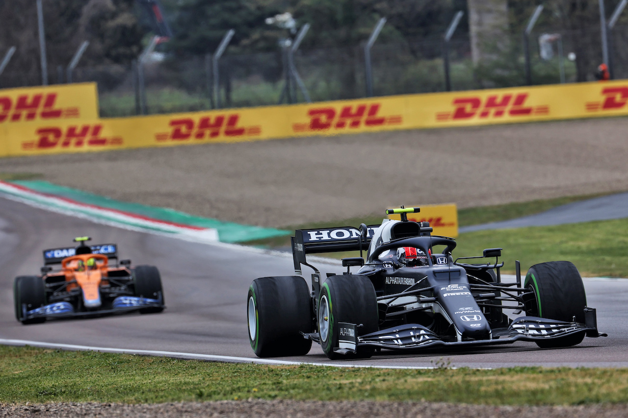 GP IMOLA, Pierre Gasly (FRA) AlphaTauri AT02.
18.04.2021. Formula 1 World Championship, Rd 2, Emilia Romagna Grand Prix, Imola, Italy, Gara Day.
- www.xpbimages.com, EMail: requests@xpbimages.com © Copyright: Batchelor / XPB Images