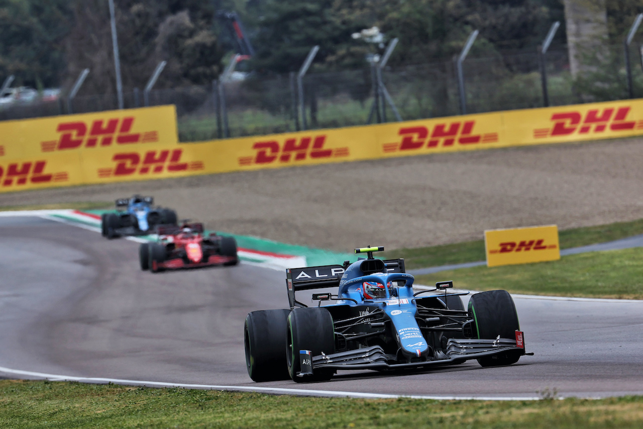 GP IMOLA, Esteban Ocon (FRA) Alpine F1 Team A521.
18.04.2021. Formula 1 World Championship, Rd 2, Emilia Romagna Grand Prix, Imola, Italy, Gara Day.
- www.xpbimages.com, EMail: requests@xpbimages.com © Copyright: Batchelor / XPB Images
