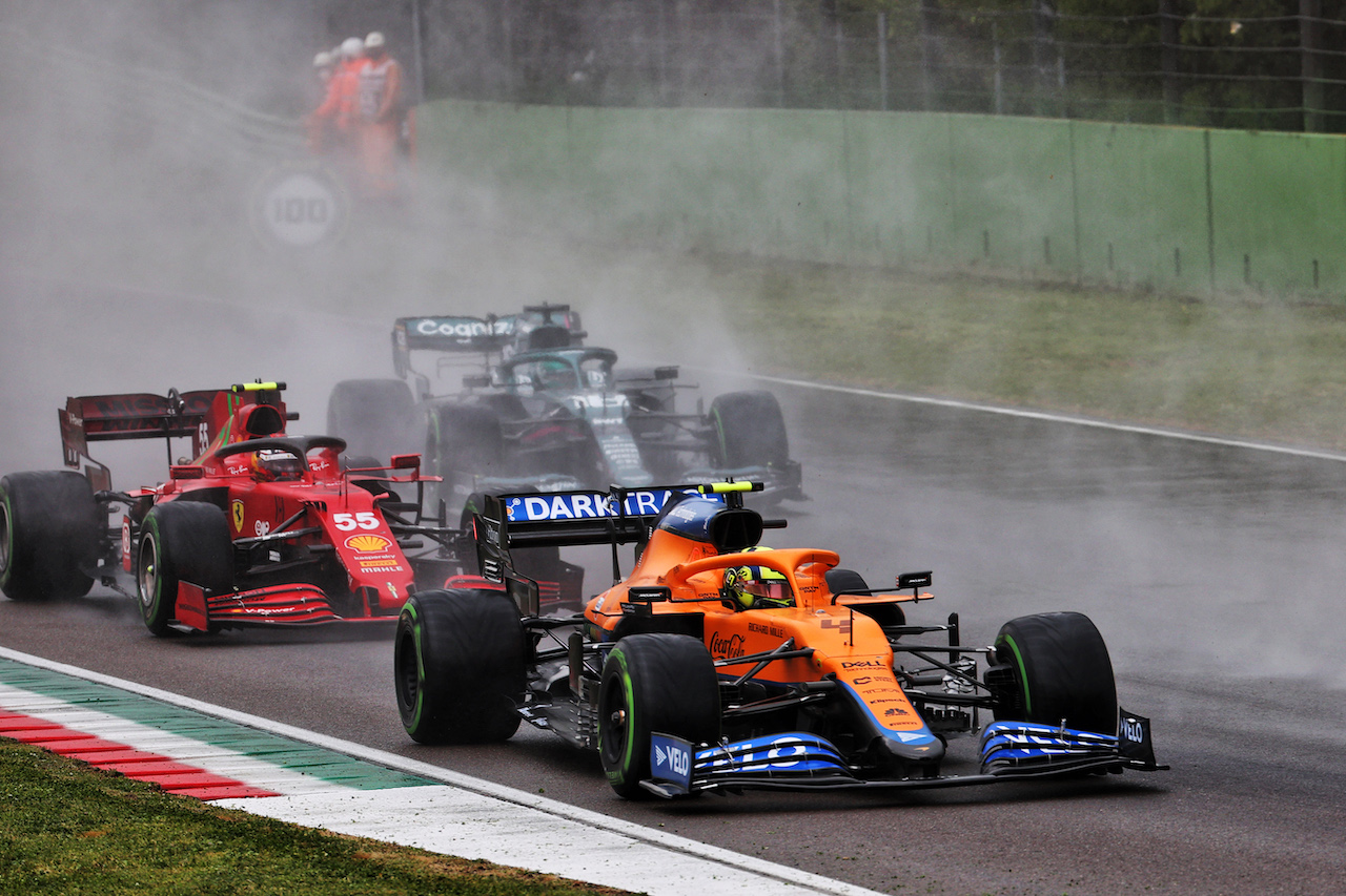 GP IMOLA, Lando Norris (GBR) McLaren MCL35M.
18.04.2021. Formula 1 World Championship, Rd 2, Emilia Romagna Grand Prix, Imola, Italy, Gara Day.
- www.xpbimages.com, EMail: requests@xpbimages.com © Copyright: Batchelor / XPB Images