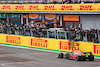 GP IMOLA, Gara winner Max Verstappen (NLD) Red Bull Racing RB16B celebrates as he passes his team at the end of the race.
18.04.2021. Formula 1 World Championship, Rd 2, Emilia Romagna Grand Prix, Imola, Italy, Gara Day.
- www.xpbimages.com, EMail: requests@xpbimages.com © Copyright: Charniaux / XPB Images