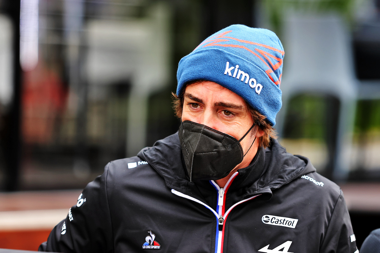 GP IMOLA, Fernando Alonso (ESP) Alpine F1 Team.
15.04.2021. Formula 1 World Championship, Rd 2, Emilia Romagna Grand Prix, Imola, Italy, Preparation Day.
- www.xpbimages.com, EMail: requests@xpbimages.com © Copyright: Moy / XPB Images