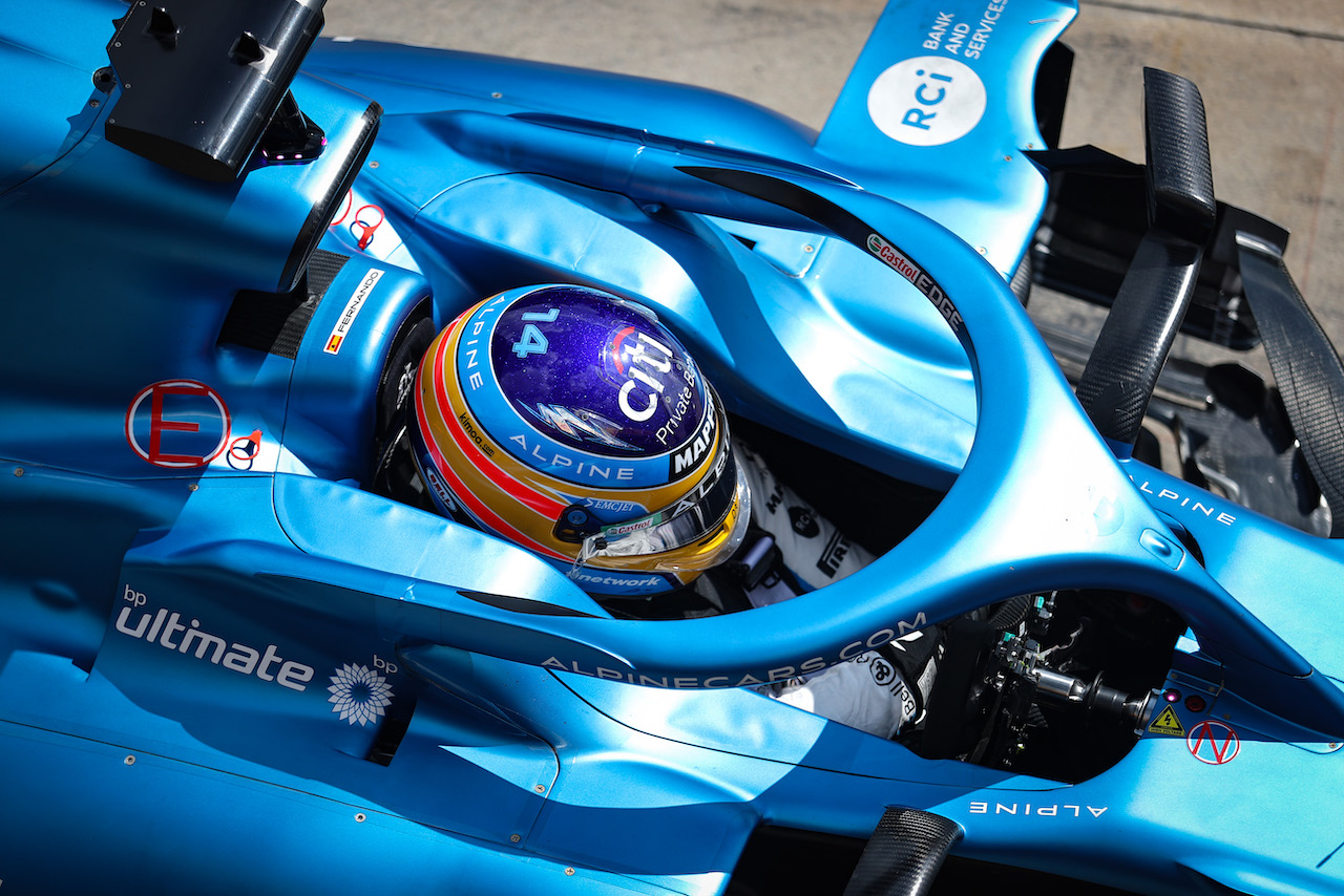 GP IMOLA, Fernando Alonso (ESP), Alpine F1 Team 
17.04.2021. Formula 1 World Championship, Rd 2, Emilia Romagna Grand Prix, Imola, Italy, Qualifiche Day.
- www.xpbimages.com, EMail: requests@xpbimages.com © Copyright: Charniaux / XPB Images