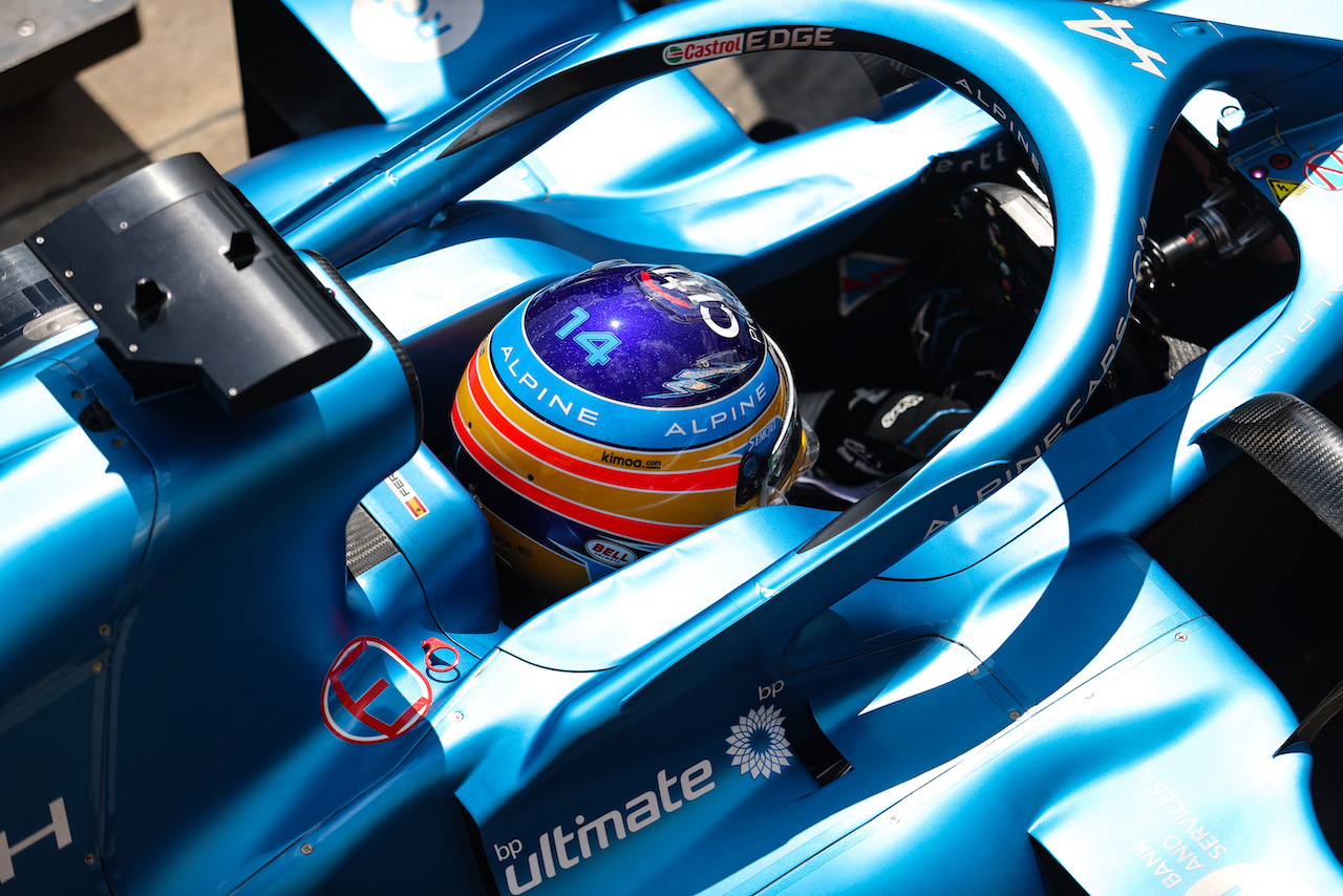 GP IMOLA, Fernando Alonso (ESP), Alpine F1 Team 
17.04.2021. Formula 1 World Championship, Rd 2, Emilia Romagna Grand Prix, Imola, Italy, Qualifiche Day.
- www.xpbimages.com, EMail: requests@xpbimages.com ¬© Copyright: Charniaux / XPB Images