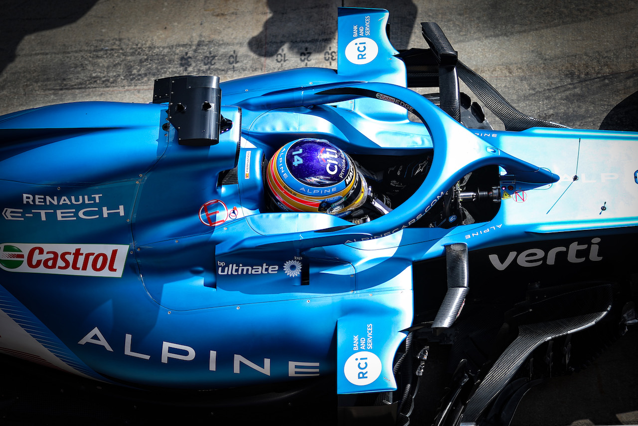 GP IMOLA, Fernando Alonso (ESP), Alpine F1 Team 
17.04.2021. Formula 1 World Championship, Rd 2, Emilia Romagna Grand Prix, Imola, Italy, Qualifiche Day.
- www.xpbimages.com, EMail: requests@xpbimages.com © Copyright: Charniaux / XPB Images