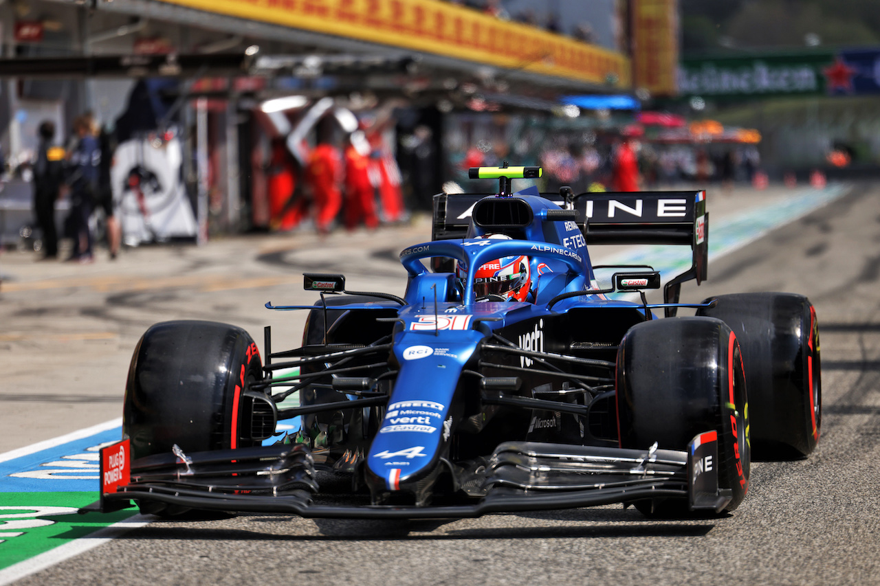 GP IMOLA, Esteban Ocon (FRA) Alpine F1 Team A521.
17.04.2021. Formula 1 World Championship, Rd 2, Emilia Romagna Grand Prix, Imola, Italy, Qualifiche Day.
- www.xpbimages.com, EMail: requests@xpbimages.com © Copyright: Bearne / XPB Images
