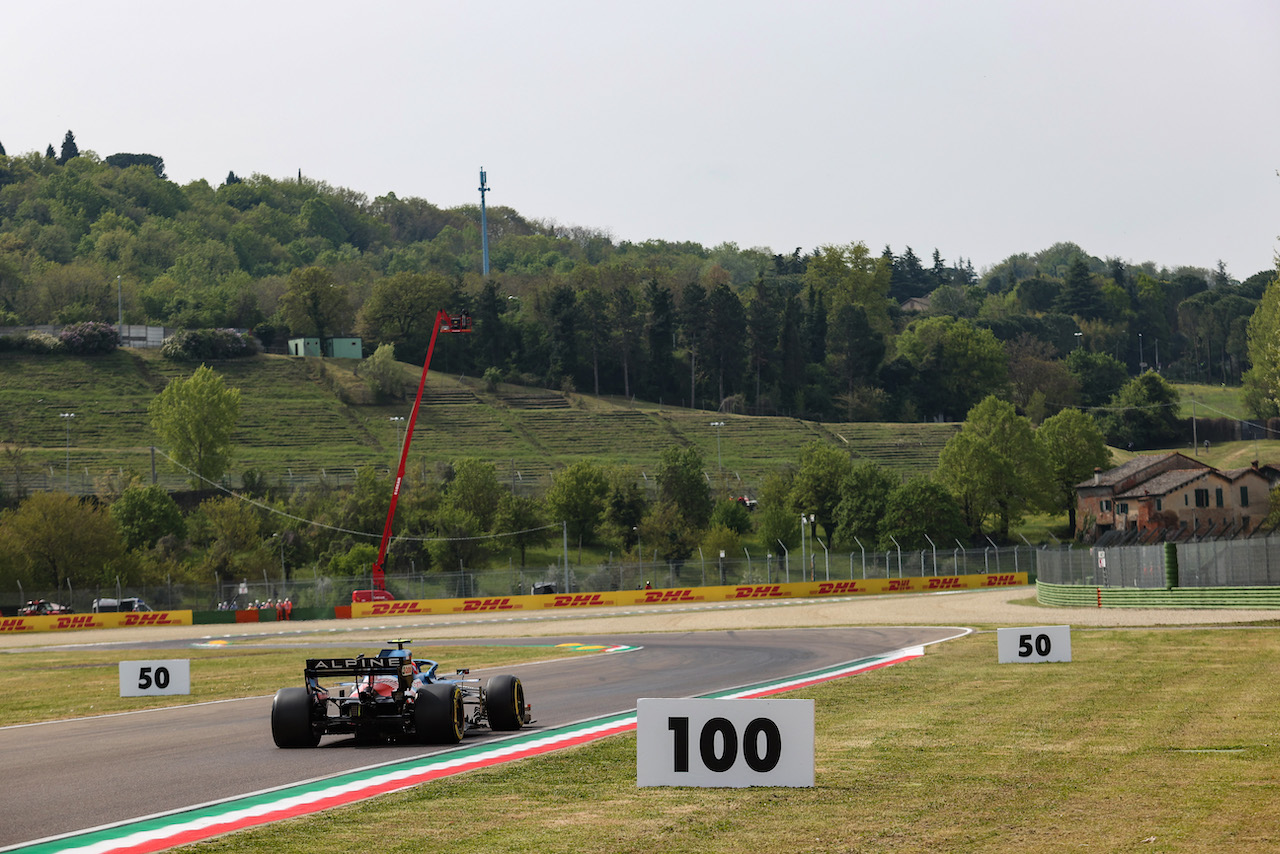 GP IMOLA, Esteban Ocon (FRA), Alpine F1 Team 
17.04.2021. Formula 1 World Championship, Rd 2, Emilia Romagna Grand Prix, Imola, Italy, Qualifiche Day.
- www.xpbimages.com, EMail: requests@xpbimages.com © Copyright: Charniaux / XPB Images