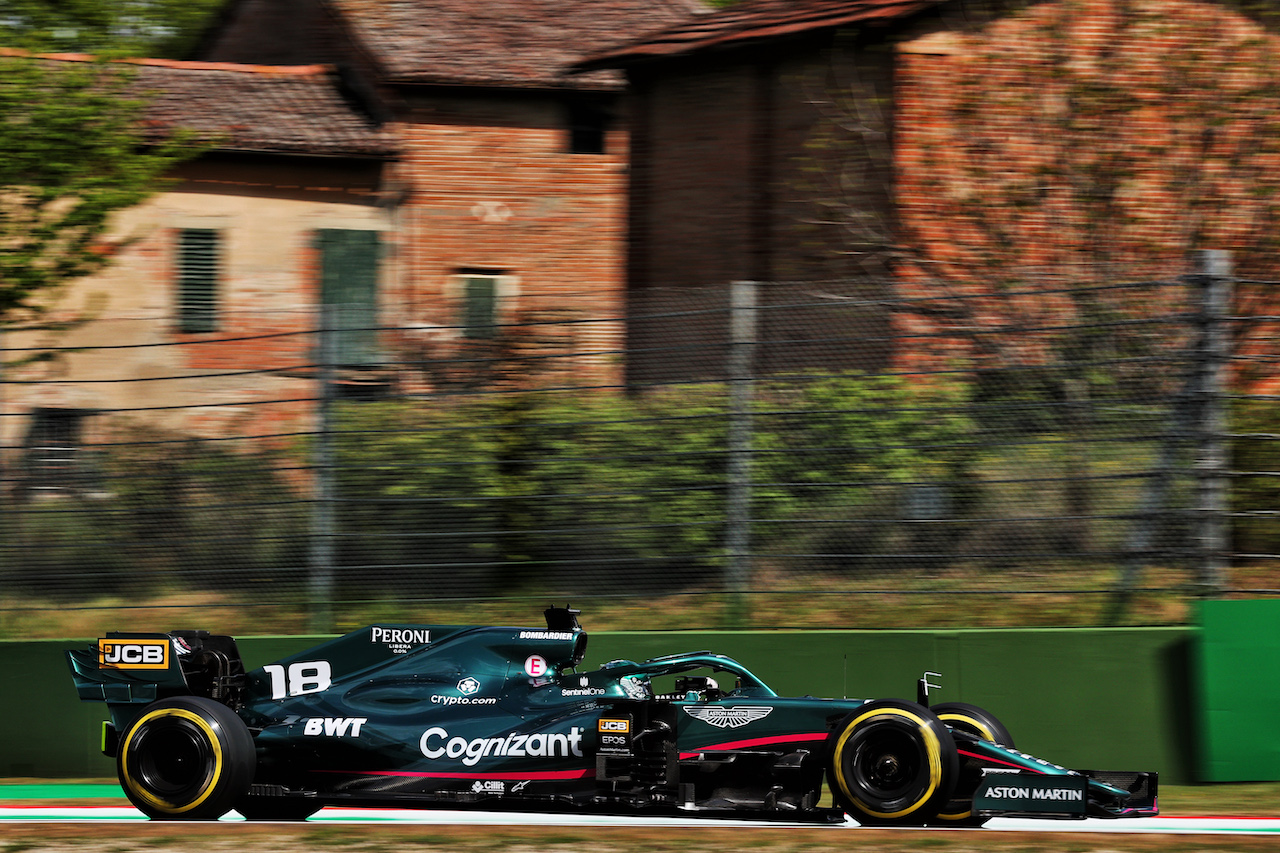 GP IMOLA, Lance Stroll (CDN) Aston Martin F1 Team AMR21.
16.04.2021. Formula 1 World Championship, Rd 2, Emilia Romagna Grand Prix, Imola, Italy, Practice Day.
- www.xpbimages.com, EMail: requests@xpbimages.com © Copyright: Batchelor / XPB Images