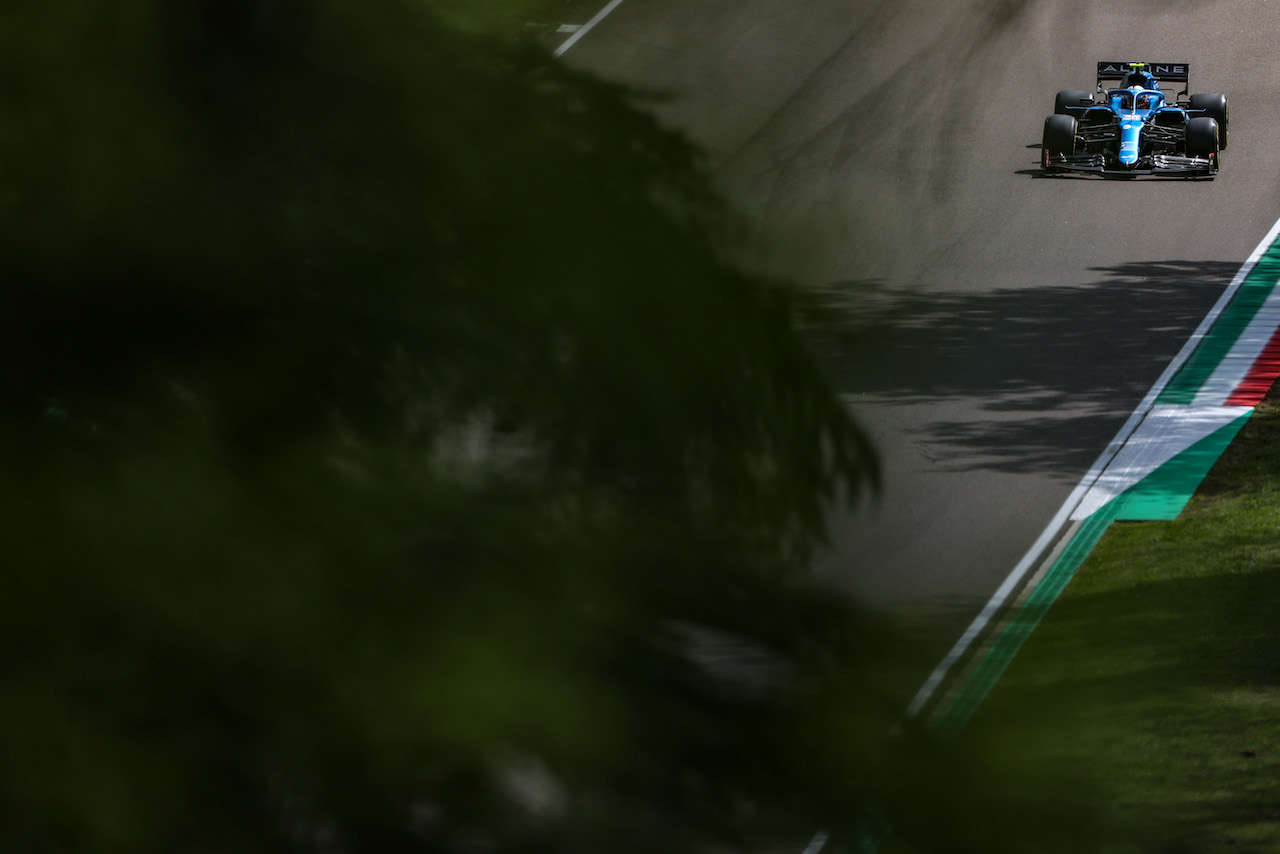 GP IMOLA, Esteban Ocon (FRA), Alpine F1 Team 
16.04.2021. Formula 1 World Championship, Rd 2, Emilia Romagna Grand Prix, Imola, Italy, Practice Day.
- www.xpbimages.com, EMail: requests@xpbimages.com © Copyright: Charniaux / XPB Images