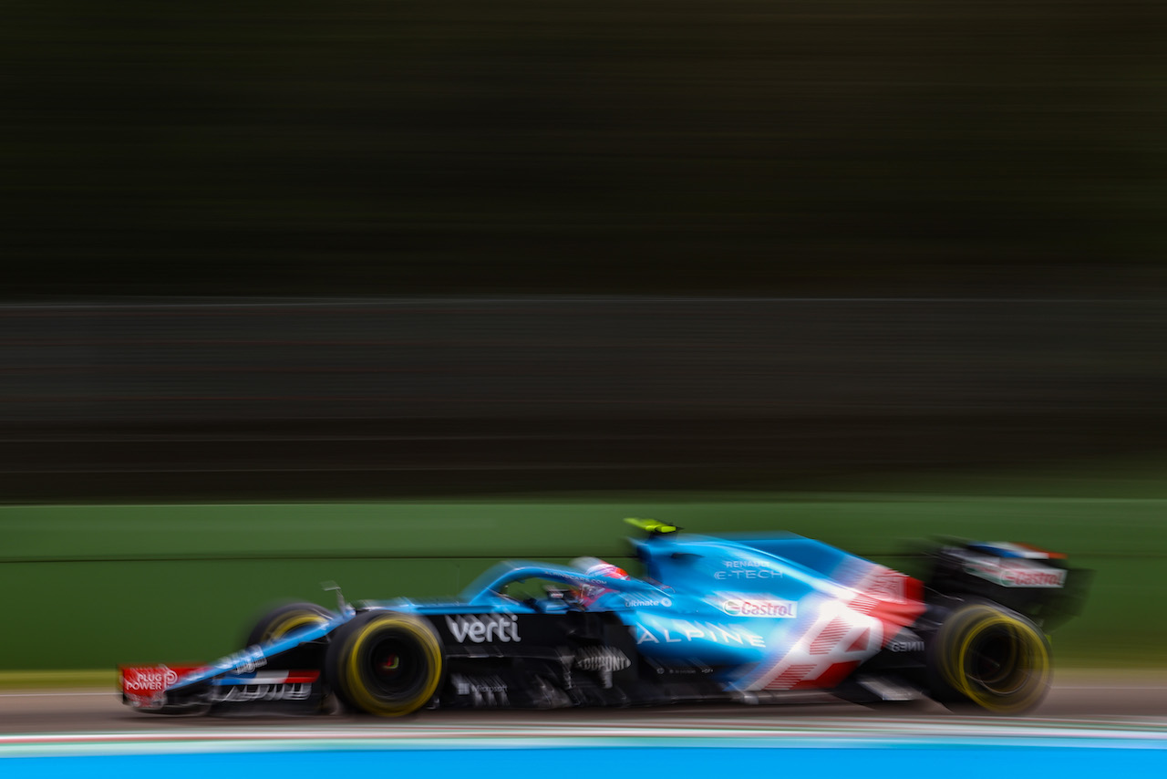 GP IMOLA, Esteban Ocon (FRA), Alpine F1 Team 
16.04.2021. Formula 1 World Championship, Rd 2, Emilia Romagna Grand Prix, Imola, Italy, Practice Day.
- www.xpbimages.com, EMail: requests@xpbimages.com © Copyright: Charniaux / XPB Images