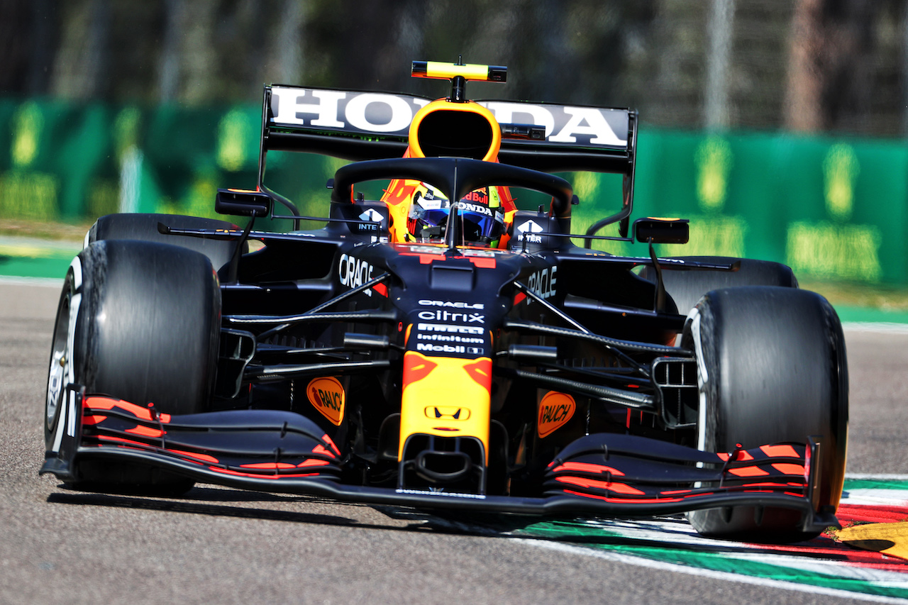 GP IMOLA, Sergio Perez (MEX) Red Bull Racing RB16B.
16.04.2021. Formula 1 World Championship, Rd 2, Emilia Romagna Grand Prix, Imola, Italy, Practice Day.
- www.xpbimages.com, EMail: requests@xpbimages.com © Copyright: Charniaux / XPB Images