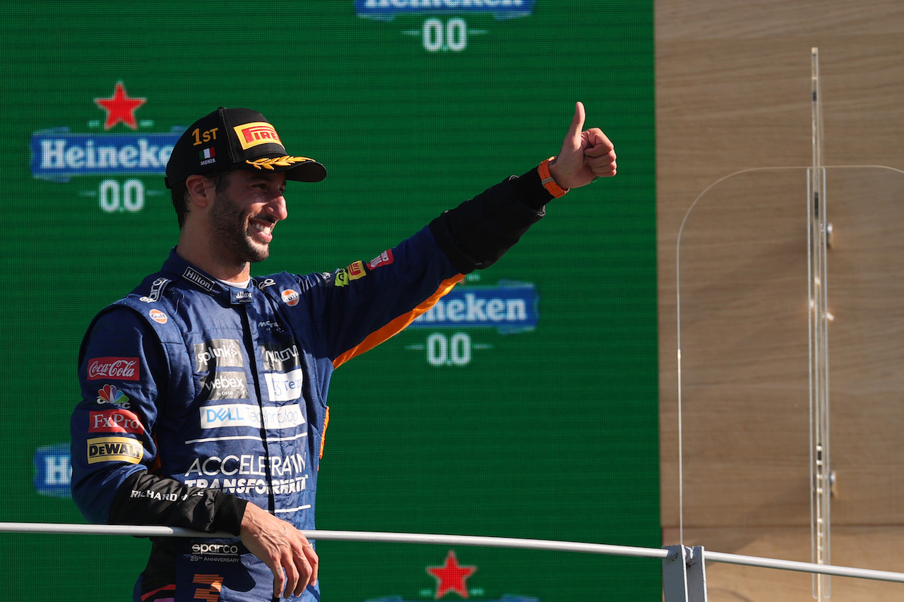 GP ITALIA, Daniel Ricciardo (AUS) McLaren MCL35M.
12.09.2021. Formula 1 World Championship, Rd 14, Italian Grand Prix, Monza, Italy, Gara Day.
- www.xpbimages.com, EMail: requests@xpbimages.com © Copyright: Batchelor / XPB Images