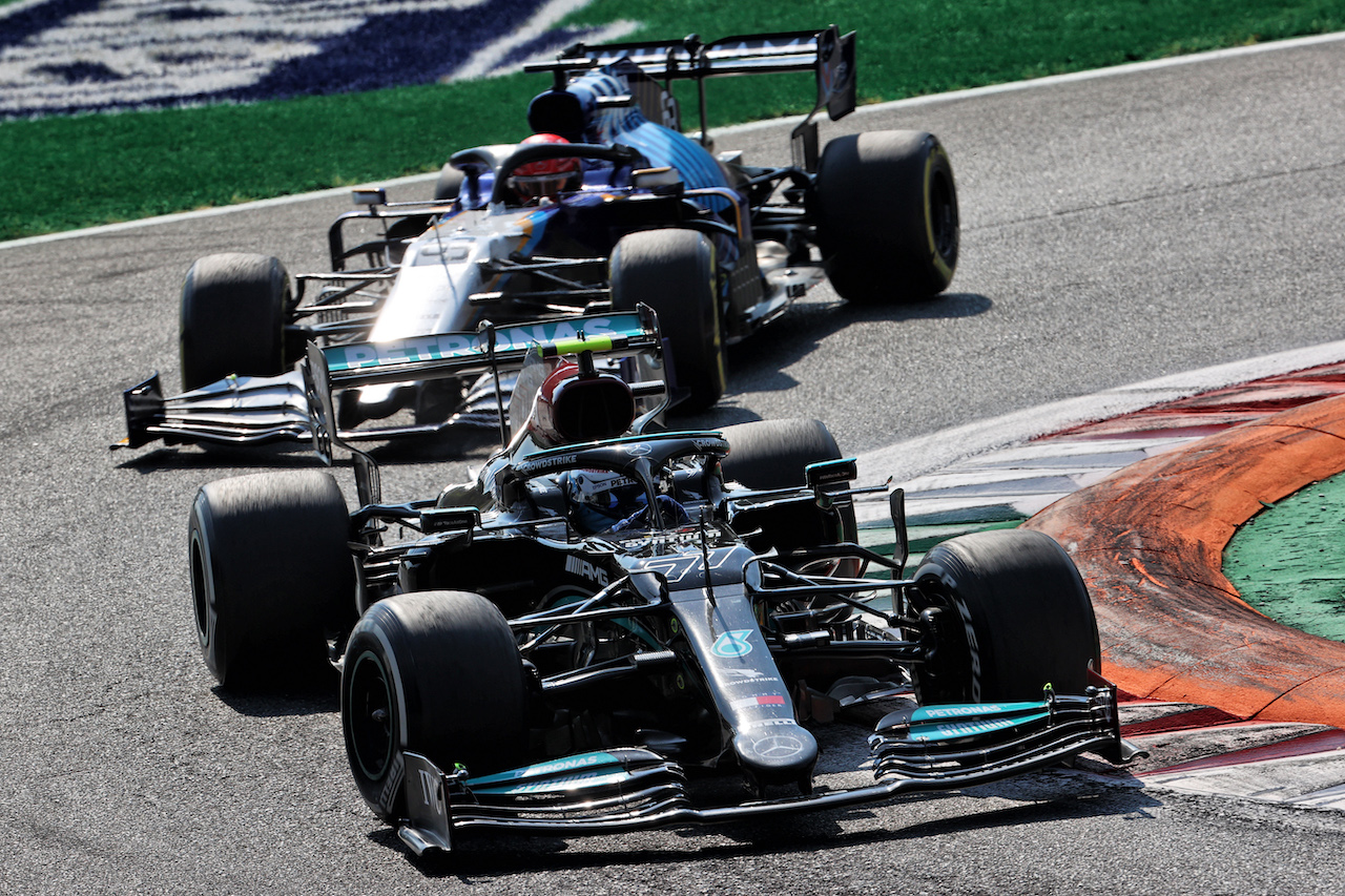 GP ITALIA, Valtteri Bottas (FIN) Mercedes AMG F1 W12.
12.09.2021. Formula 1 World Championship, Rd 14, Italian Grand Prix, Monza, Italy, Gara Day.
- www.xpbimages.com, EMail: requests@xpbimages.com © Copyright: Batchelor / XPB Images