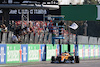 GP ITALIA, Gara winner Daniel Ricciardo (AUS) McLaren MCL35M celebrates as he takes the chequered flag at the end of the race.
12.09.2021. Formula 1 World Championship, Rd 14, Italian Grand Prix, Monza, Italy, Gara Day.
- www.xpbimages.com, EMail: requests@xpbimages.com © Copyright: Charniaux / XPB Images
