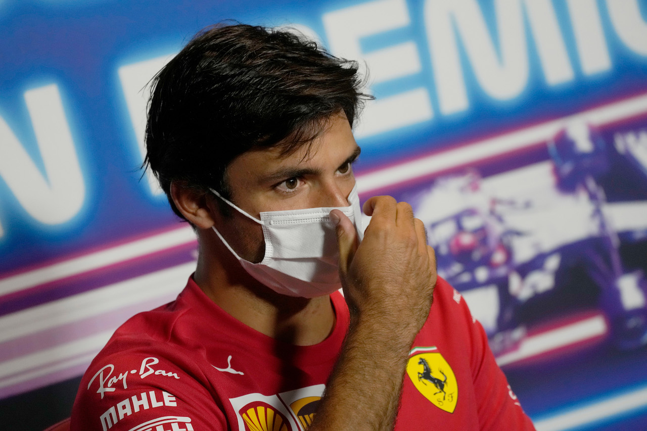 GP ITALIA, Carlos Sainz Jr (ESP) Ferrari in the FIA Press Conference.
09.09.2021. Formula 1 World Championship, Rd 14, Italian Grand Prix, Monza, Italy, Preparation Day.
- www.xpbimages.com, EMail: requests@xpbimages.com © Copyright: FIA Pool Image for Editorial Use Only