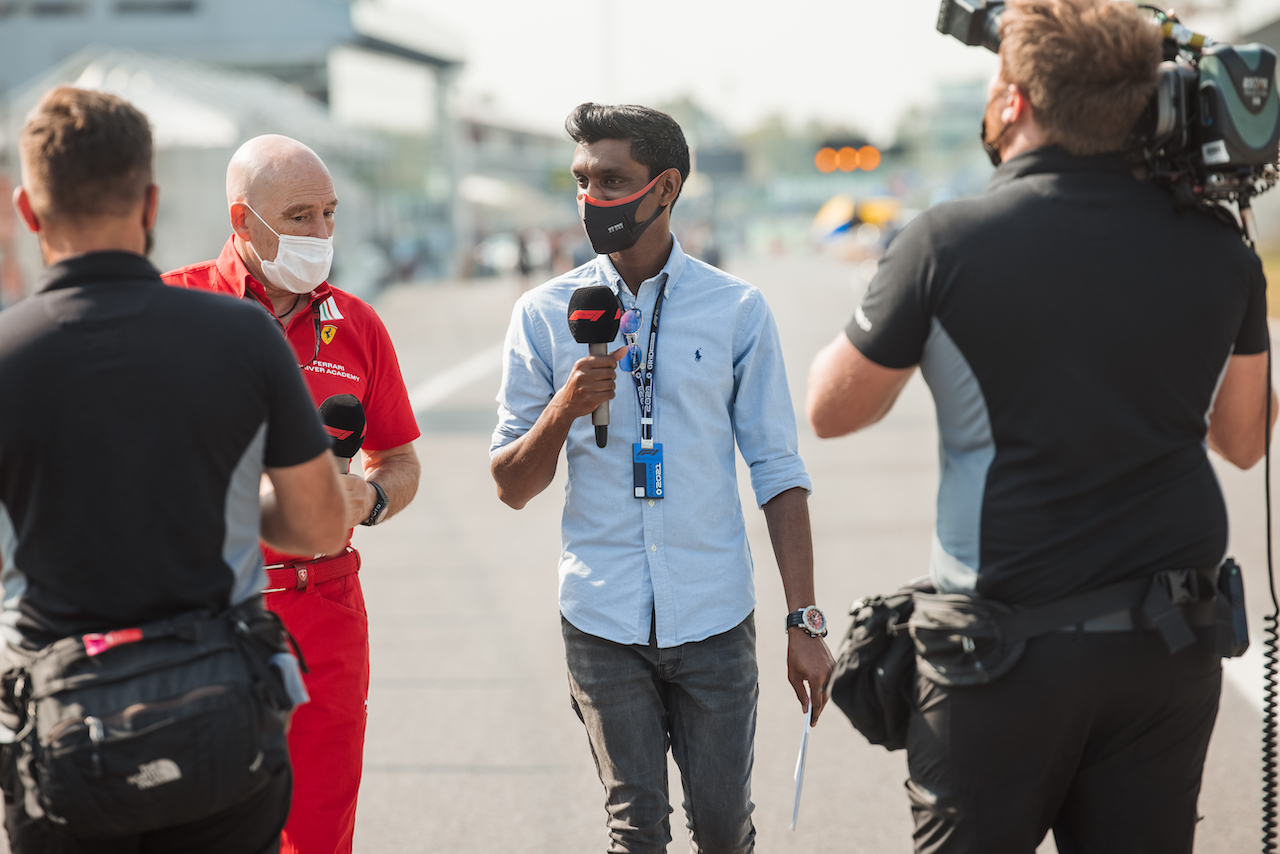 GP ITALIA, Lawrence Barretto (GBR) Formula 1 Senior Writer Editor walks the circuit with Jock Clear (GBR) Ferrari Engineering Director.
09.09.2021. Formula 1 World Championship, Rd 14, Italian Grand Prix, Monza, Italy, Preparation Day.
- www.xpbimages.com, EMail: requests@xpbimages.com © Copyright: Bearne / XPB Images