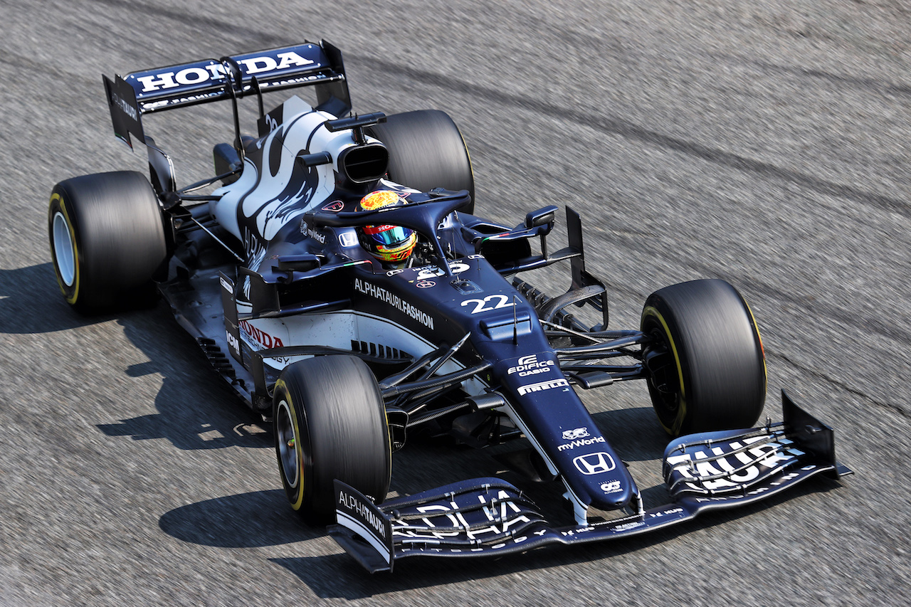 GP ITALIA, Yuki Tsunoda (JPN) AlphaTauri AT02.
11.09.2021. Formula 1 World Championship, Rd 14, Italian Grand Prix, Monza, Italy, Sprint Day.
- www.xpbimages.com, EMail: requests@xpbimages.com © Copyright: Charniaux / XPB Images