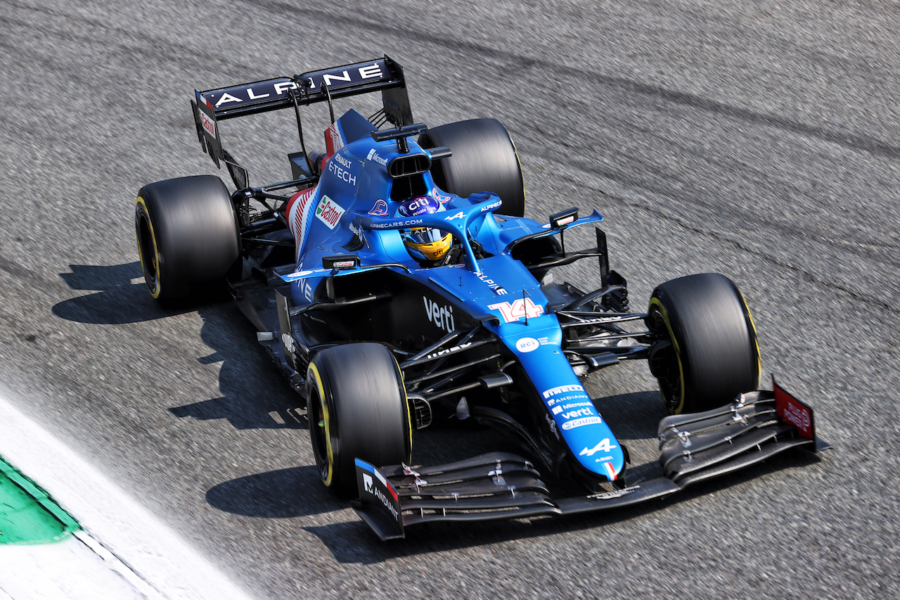GP ITALIA, Fernando Alonso (ESP) Alpine F1 Team A521.
11.09.2021. Formula 1 World Championship, Rd 14, Italian Grand Prix, Monza, Italy, Sprint Day.
- www.xpbimages.com, EMail: requests@xpbimages.com © Copyright: Charniaux / XPB Images