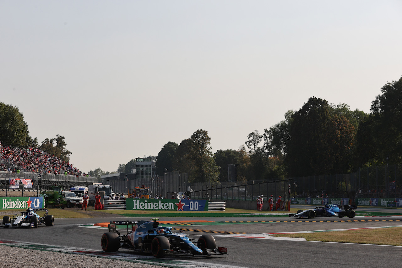 GP ITALIA, Esteban Ocon (FRA) Alpine F1 Team A521.
11.09.2021. Formula 1 World Championship, Rd 14, Italian Grand Prix, Monza, Italy, Sprint Day.
- www.xpbimages.com, EMail: requests@xpbimages.com ¬© Copyright: Batchelor / XPB Images