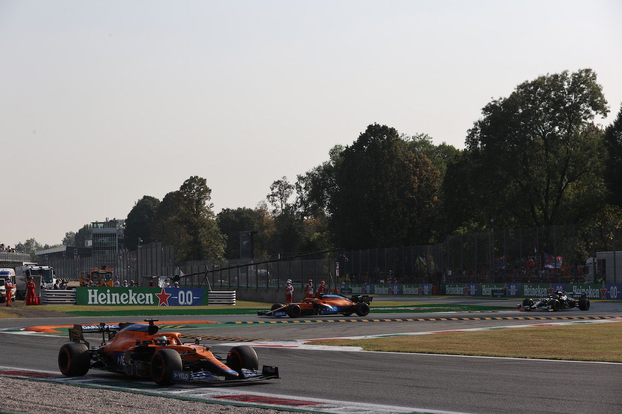 GP ITALIA, Daniel Ricciardo (AUS) McLaren MCL35M.
11.09.2021. Formula 1 World Championship, Rd 14, Italian Grand Prix, Monza, Italy, Sprint Day.
- www.xpbimages.com, EMail: requests@xpbimages.com ¬© Copyright: Batchelor / XPB Images