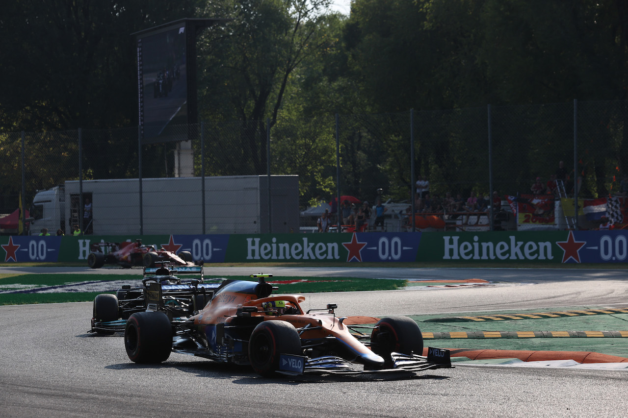 GP ITALIA, Lando Norris (GBR) McLaren MCL35M.
11.09.2021. Formula 1 World Championship, Rd 14, Italian Grand Prix, Monza, Italy, Sprint Day.
- www.xpbimages.com, EMail: requests@xpbimages.com ¬© Copyright: Batchelor / XPB Images
