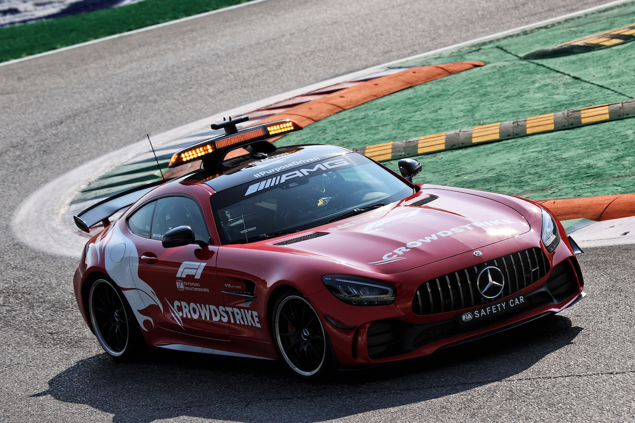 GP ITALIA, The Mercedes FIA Safety Car.
11.09.2021. Formula 1 World Championship, Rd 14, Italian Grand Prix, Monza, Italy, Sprint Day.
- www.xpbimages.com, EMail: requests@xpbimages.com © Copyright: Batchelor / XPB Images