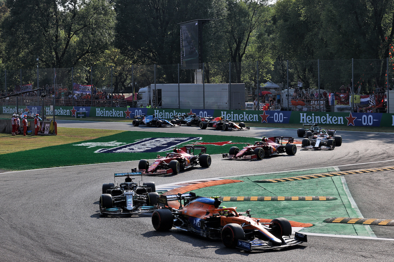 GP ITALIA, Lando Norris (GBR) McLaren MCL35M.
11.09.2021. Formula 1 World Championship, Rd 14, Italian Grand Prix, Monza, Italy, Sprint Day.
- www.xpbimages.com, EMail: requests@xpbimages.com © Copyright: Batchelor / XPB Images