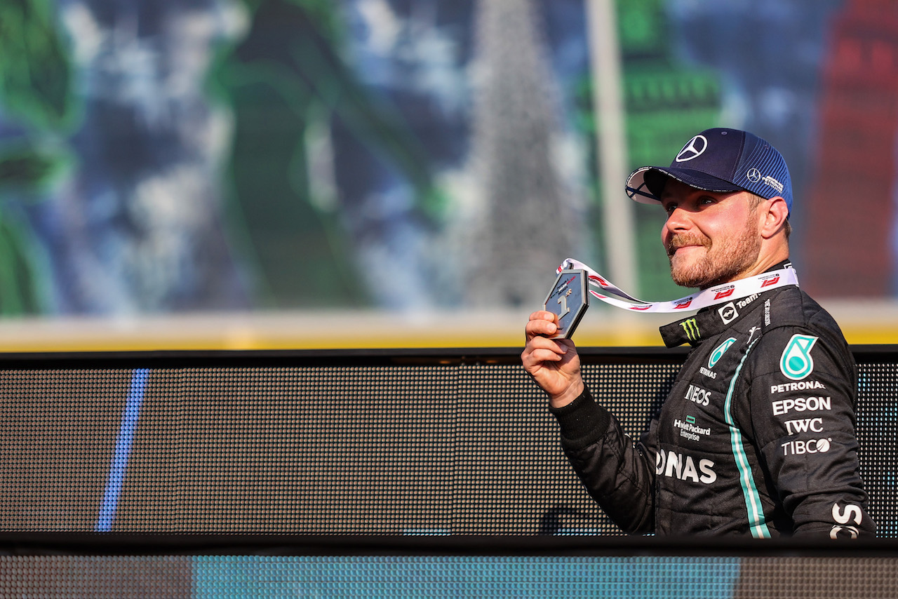 GP ITALIA, Valtteri Bottas (FIN), Mercedes AMG F1 
11.09.2021. Formula 1 World Championship, Rd 14, Italian Grand Prix, Monza, Italy, Sprint Day.
- www.xpbimages.com, EMail: requests@xpbimages.com ¬© Copyright: Charniaux / XPB Images