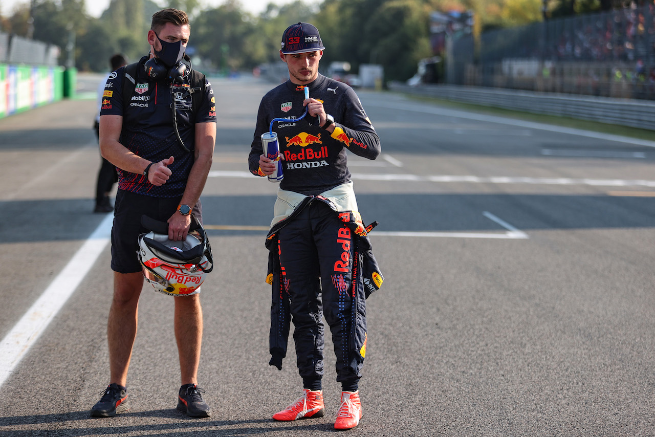 GP ITALIA, Max Verstappen (NLD), Red Bull Racing 
11.09.2021. Formula 1 World Championship, Rd 14, Italian Grand Prix, Monza, Italy, Sprint Day.
- www.xpbimages.com, EMail: requests@xpbimages.com © Copyright: Charniaux / XPB Images