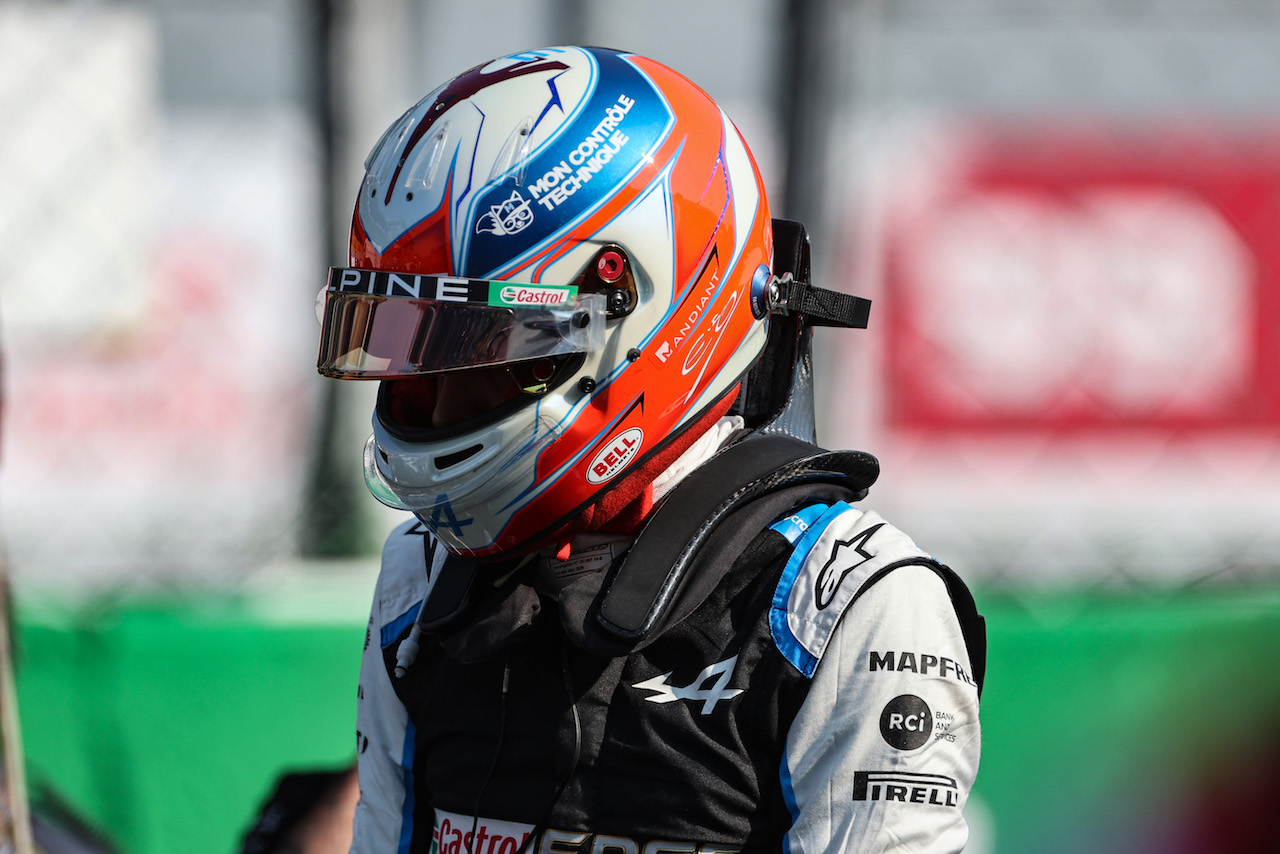 GP ITALIA, Esteban Ocon (FRA), Alpine F1 Team 
11.09.2021. Formula 1 World Championship, Rd 14, Italian Grand Prix, Monza, Italy, Sprint Day.
- www.xpbimages.com, EMail: requests@xpbimages.com © Copyright: Charniaux / XPB Images