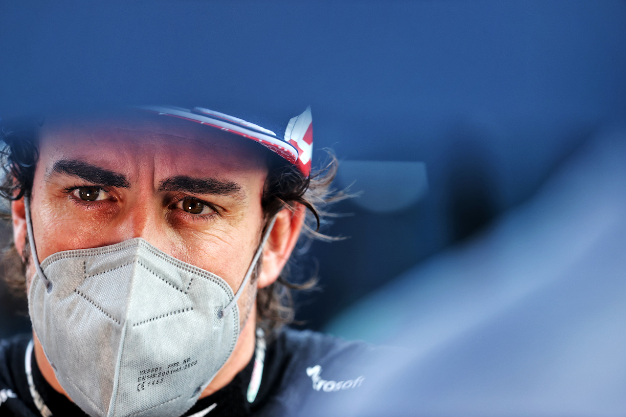 GP ITALIA, Fernando Alonso (ESP) Alpine F1 Team.
11.09.2021. Formula 1 World Championship, Rd 14, Italian Grand Prix, Monza, Italy, Sprint Day.
- www.xpbimages.com, EMail: requests@xpbimages.com © Copyright: Moy / XPB Images