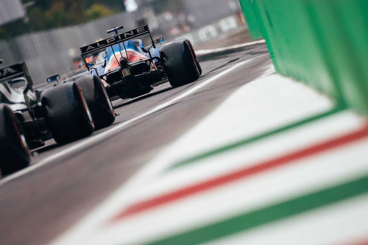 GP ITALIA, Fernando Alonso (ESP) Alpine F1 Team A521.
11.09.2021. Formula 1 World Championship, Rd 14, Italian Grand Prix, Monza, Italy, Sprint Day.
- www.xpbimages.com, EMail: requests@xpbimages.com © Copyright: Bearne / XPB Images