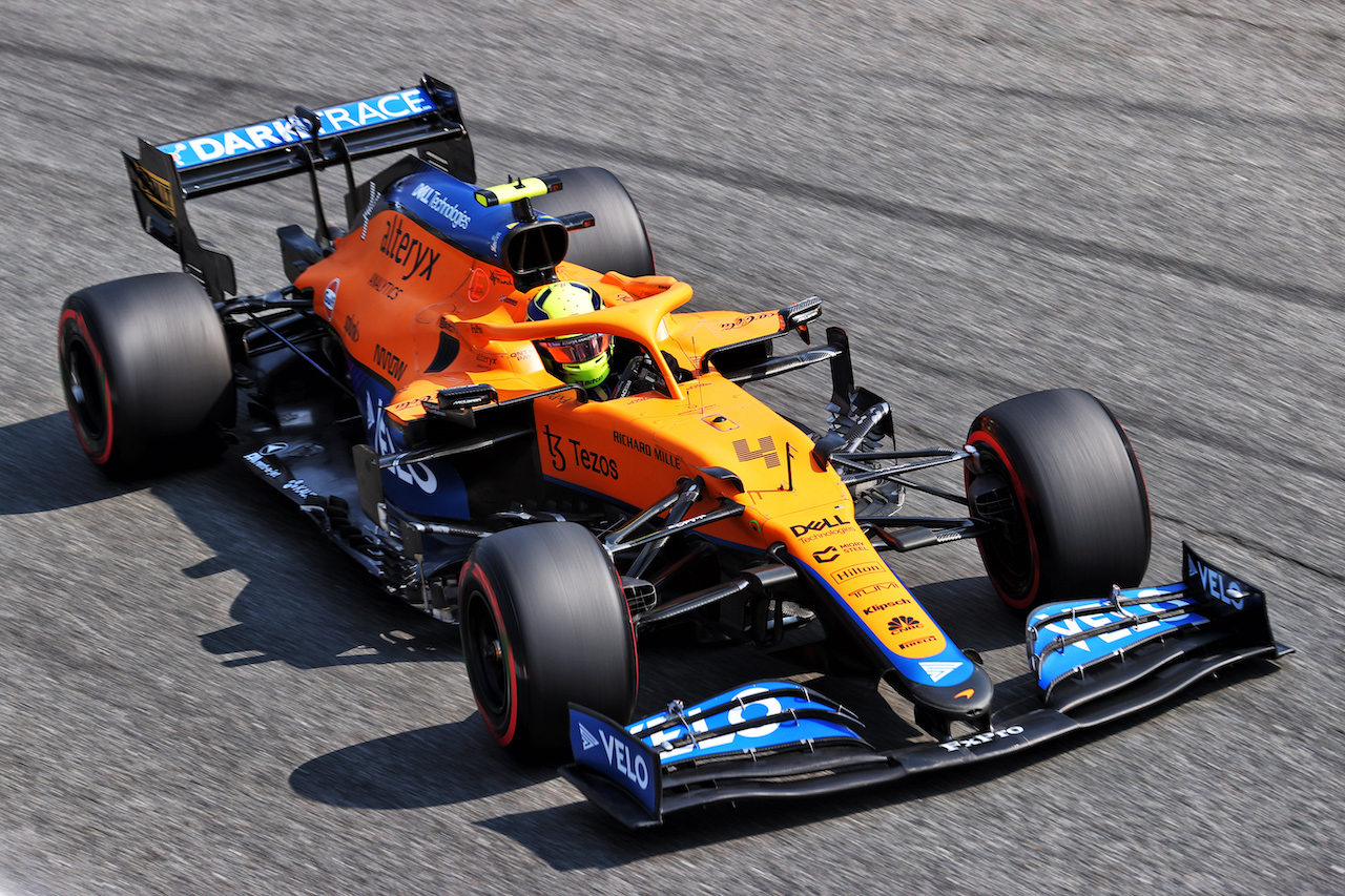 GP ITALIA, Lando Norris (GBR) McLaren MCL35M.
11.09.2021. Formula 1 World Championship, Rd 14, Italian Grand Prix, Monza, Italy, Sprint Day.
- www.xpbimages.com, EMail: requests@xpbimages.com © Copyright: Charniaux / XPB Images