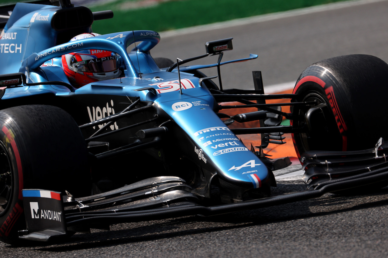 GP ITALIA, Esteban Ocon (FRA) Alpine F1 Team A521.
11.09.2021. Formula 1 World Championship, Rd 14, Italian Grand Prix, Monza, Italy, Sprint Day.
- www.xpbimages.com, EMail: requests@xpbimages.com © Copyright: Batchelor / XPB Images