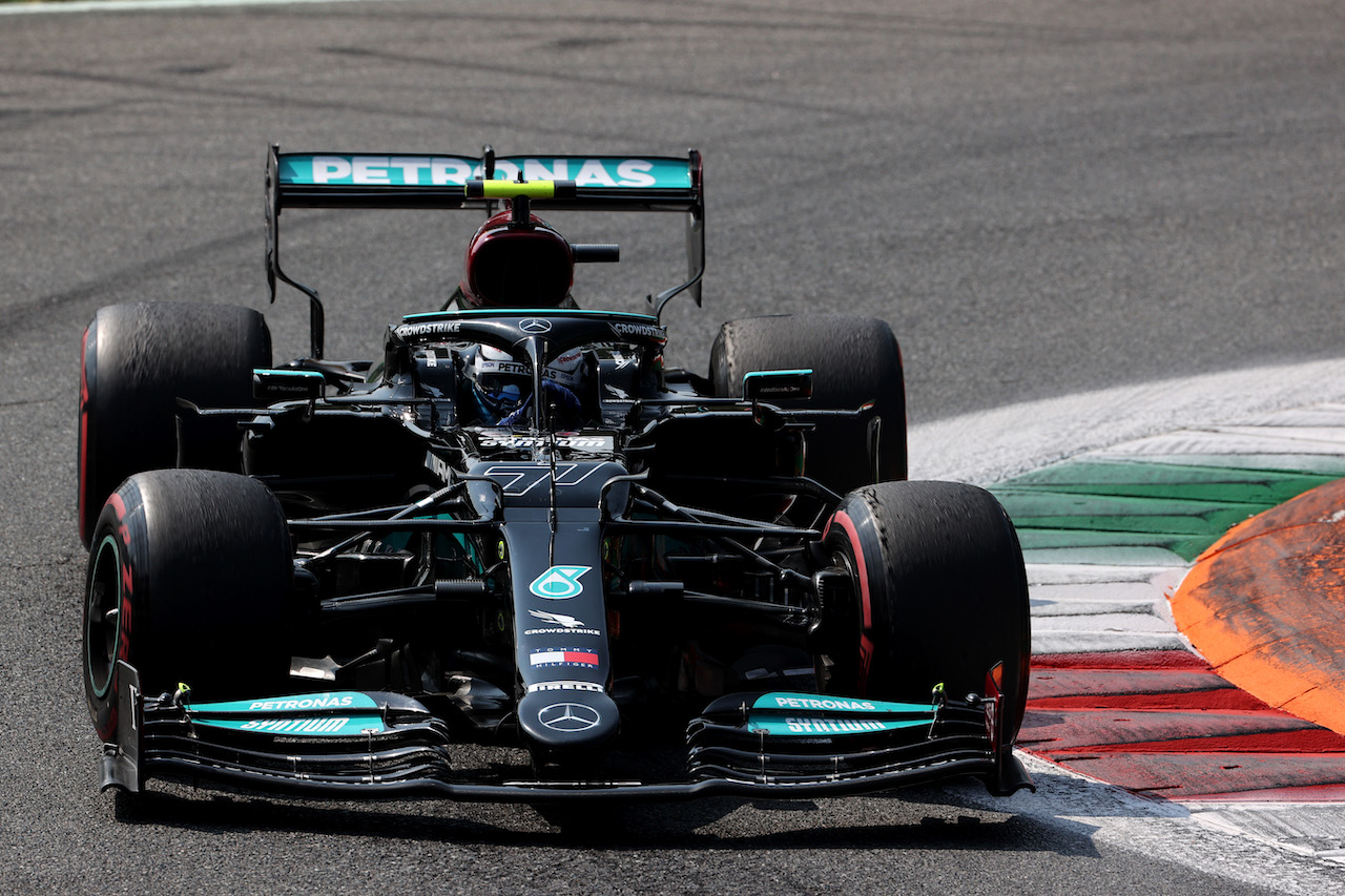 GP ITALIA, Valtteri Bottas (FIN) Mercedes AMG F1 W12.
11.09.2021. Formula 1 World Championship, Rd 14, Italian Grand Prix, Monza, Italy, Sprint Day.
- www.xpbimages.com, EMail: requests@xpbimages.com © Copyright: Batchelor / XPB Images