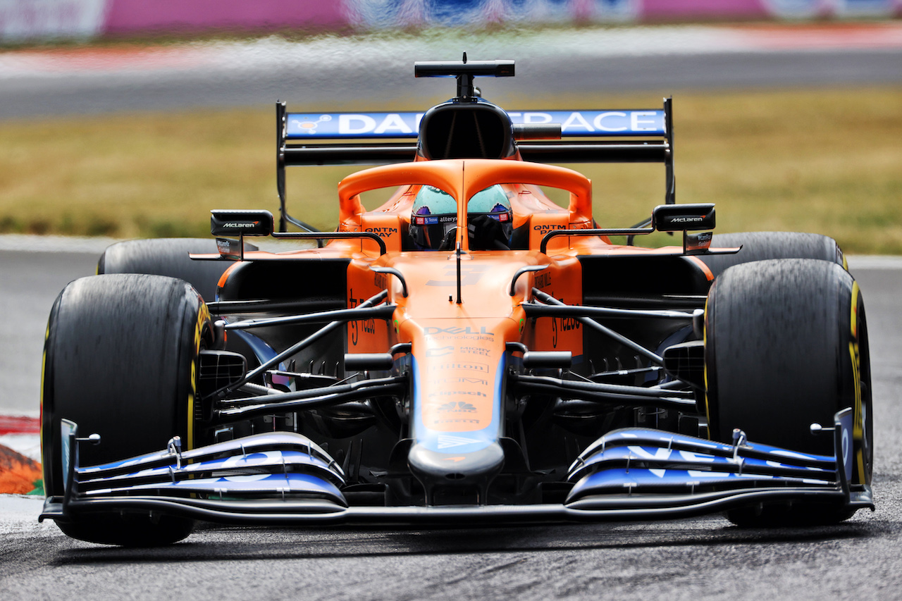 GP ITALIA, Daniel Ricciardo (AUS) McLaren MCL35M.
10.09.2021. Formula 1 World Championship, Rd 14, Italian Grand Prix, Monza, Italy, Qualifiche Day.
- www.xpbimages.com, EMail: requests@xpbimages.com © Copyright: Charniaux / XPB Images
