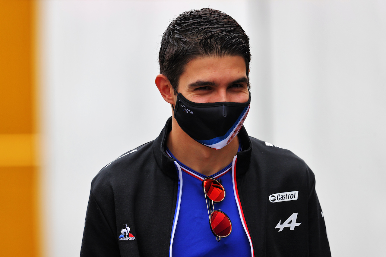 GP ITALIA, Esteban Ocon (FRA) Alpine F1 Team.
10.09.2021. Formula 1 World Championship, Rd 14, Italian Grand Prix, Monza, Italy, Qualifiche Day.
- www.xpbimages.com, EMail: requests@xpbimages.com © Copyright: Moy / XPB Images