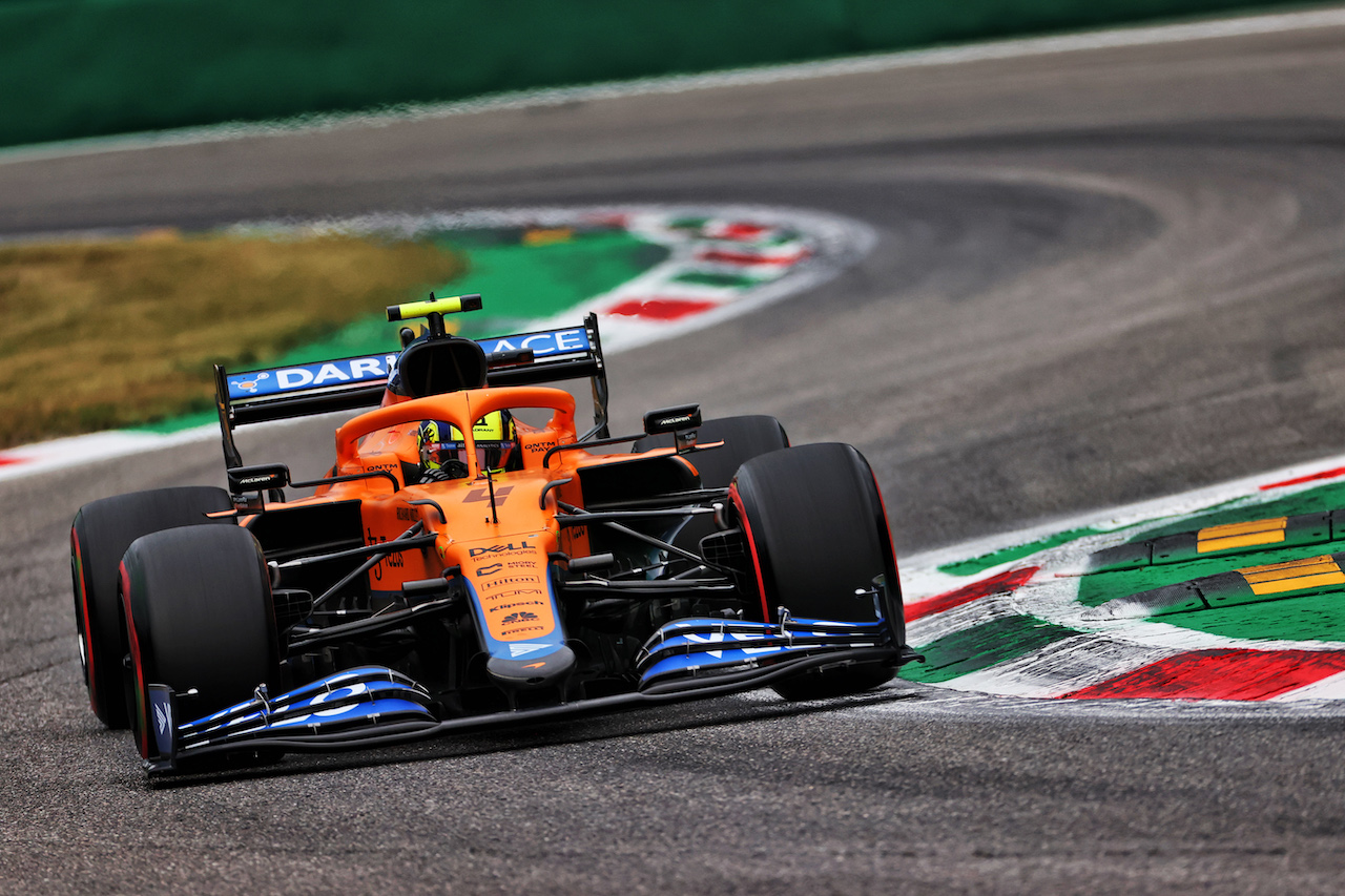 GP ITALIA, Lando Norris (GBR) McLaren MCL35M.
10.09.2021. Formula 1 World Championship, Rd 14, Italian Grand Prix, Monza, Italy, Qualifiche Day.
- www.xpbimages.com, EMail: requests@xpbimages.com © Copyright: Batchelor / XPB Images