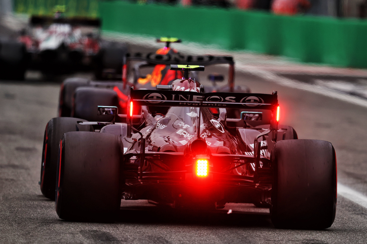 GP ITALIA, Valtteri Bottas (FIN) Mercedes AMG F1 W12 leaves the pits.
10.09.2021. Formula 1 World Championship, Rd 14, Italian Grand Prix, Monza, Italy, Qualifiche Day.
- www.xpbimages.com, EMail: requests@xpbimages.com © Copyright: Moy / XPB Images