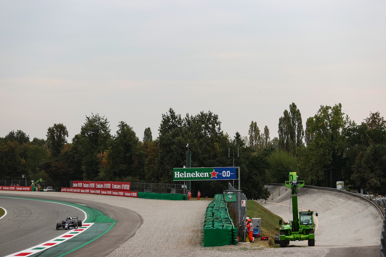 GP ITALIA, Pierre Gasly (FRA), AlphaTauri F1 
10.09.2021. Formula 1 World Championship, Rd 14, Italian Grand Prix, Monza, Italy, Qualifiche Day.
- www.xpbimages.com, EMail: requests@xpbimages.com © Copyright: Moy / XPB Images