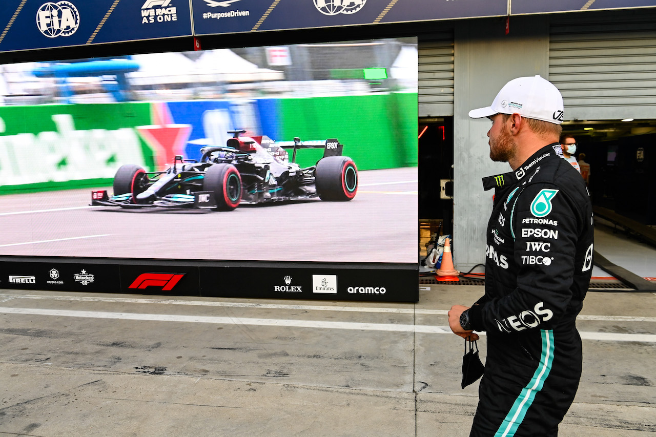GP ITALIA, Valtteri Bottas (FIN) Mercedes AMG F1 in qualifying parc ferme.
10.09.2021. Formula 1 World Championship, Rd 14, Italian Grand Prix, Monza, Italy, Qualifiche Day.
- www.xpbimages.com, EMail: requests@xpbimages.com © Copyright: FIA Pool Image for Editorial Use Only