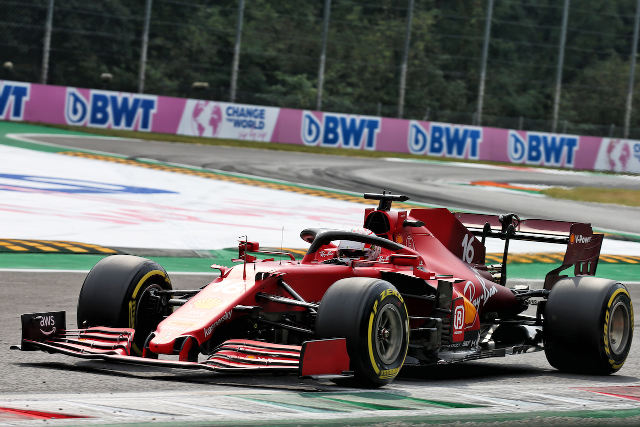 GP ITALIA, Charles Leclerc (MON) Ferrari SF-21.
10.09.2021. Formula 1 World Championship, Rd 14, Italian Grand Prix, Monza, Italy, Qualifiche Day.
- www.xpbimages.com, EMail: requests@xpbimages.com © Copyright: XPB Images