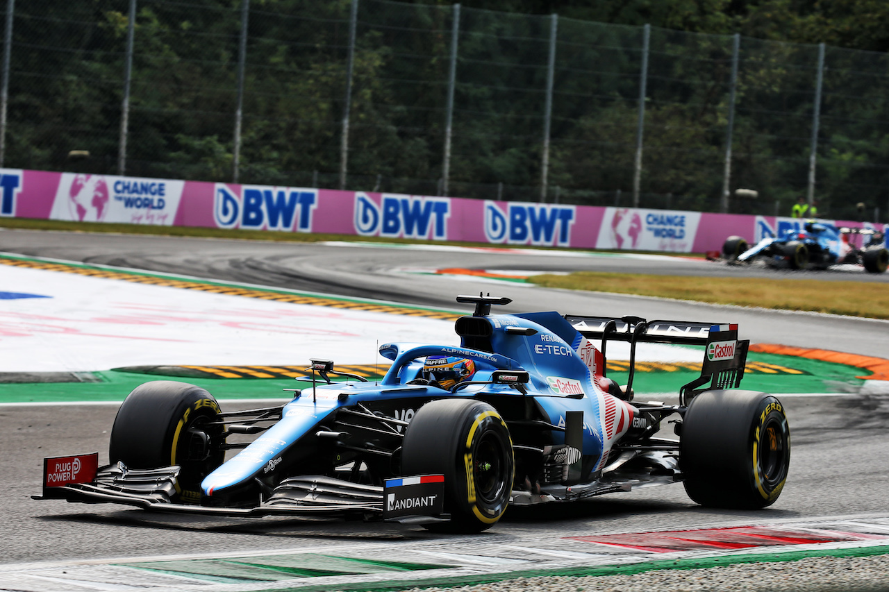 GP ITALIA, Fernando Alonso (ESP) Alpine F1 Team A521.
10.09.2021. Formula 1 World Championship, Rd 14, Italian Grand Prix, Monza, Italy, Qualifiche Day.
- www.xpbimages.com, EMail: requests@xpbimages.com © Copyright: XPB Images