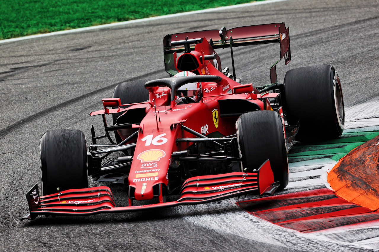 GP ITALIA, Charles Leclerc (MON) Ferrari SF-21.
10.09.2021. Formula 1 World Championship, Rd 14, Italian Grand Prix, Monza, Italy, Qualifiche Day.
- www.xpbimages.com, EMail: requests@xpbimages.com © Copyright: Batchelor / XPB Images