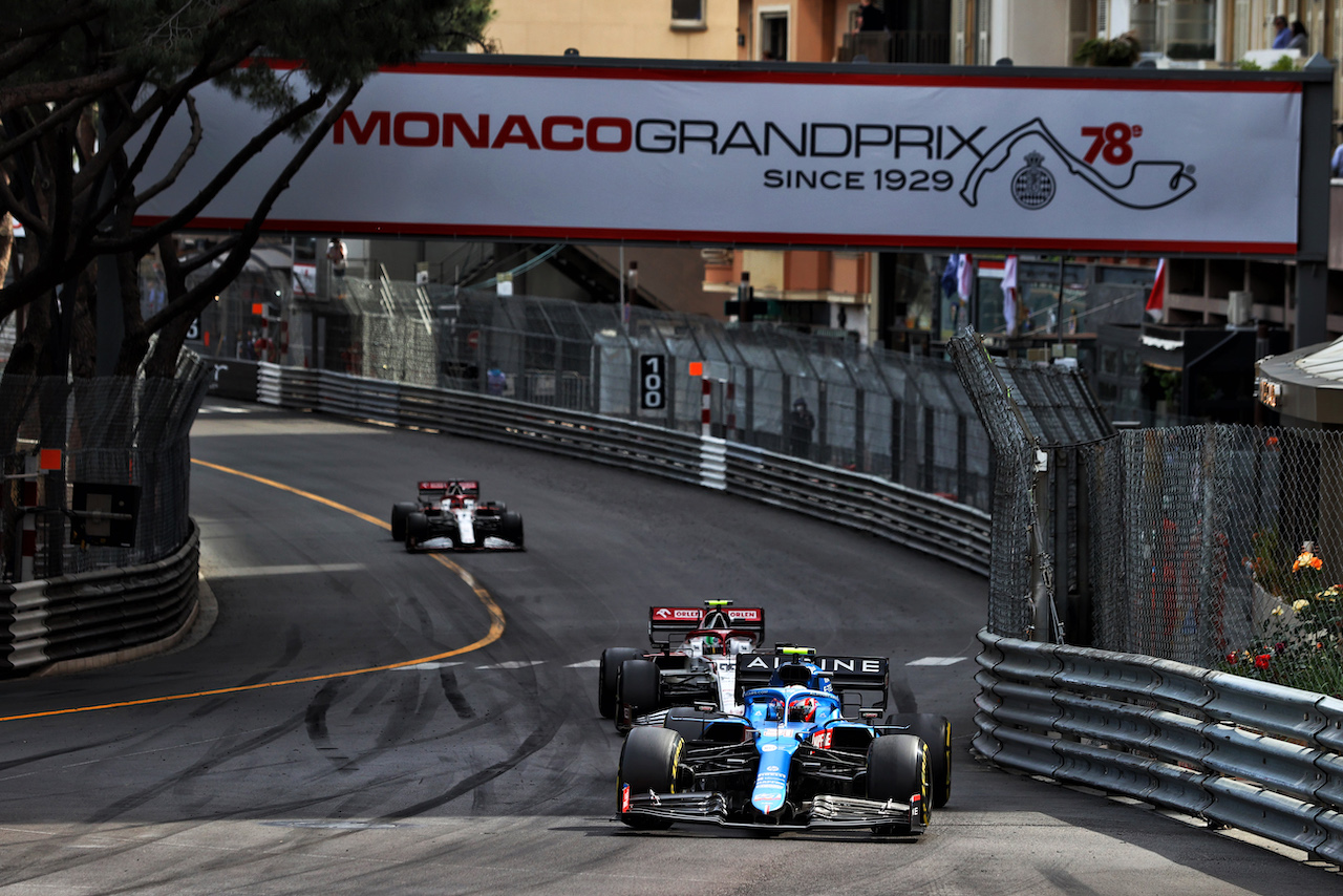 GP MONACO, Esteban Ocon (FRA) Alpine F1 Team A521.
23.05.2021. Formula 1 World Championship, Rd 5, Monaco Grand Prix, Monte Carlo, Monaco, Gara Day.
- www.xpbimages.com, EMail: requests@xpbimages.com © Copyright: Moy / XPB Images