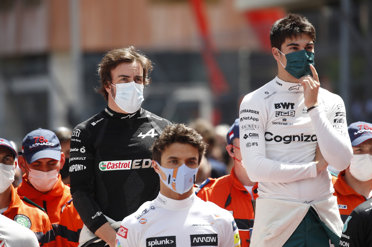 GP MONACO, (L to R): Fernando Alonso (ESP) Alpine F1 Team e Lance Stroll (CDN) Aston Martin F1 Team on the grid.
23.05.2021. Formula 1 World Championship, Rd 5, Monaco Grand Prix, Monte Carlo, Monaco, Gara Day.
- www.xpbimages.com, EMail: requests@xpbimages.com © Copyright: FIA Pool Image for Editorial Use Only